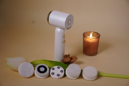 Brosse nettoyante femme